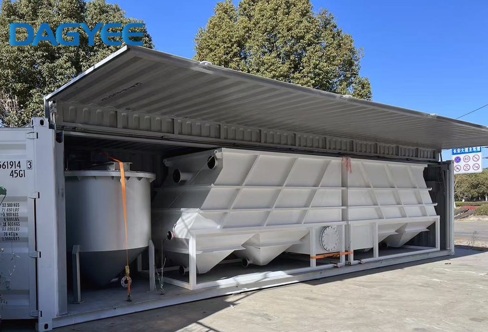 lamella clarifier with flocculation tank