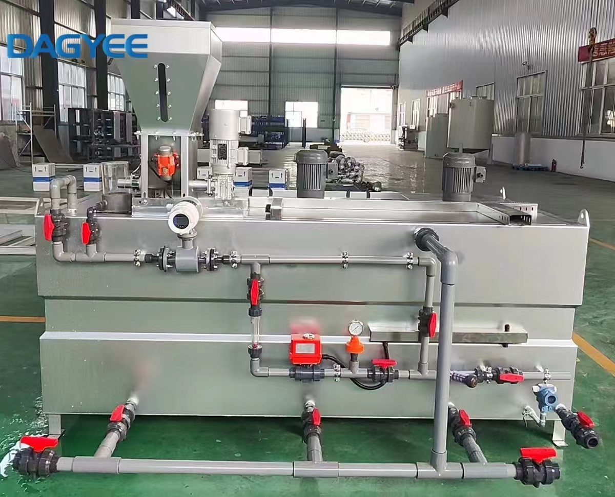 polymer mixing and preparation unit for water clarification